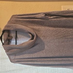 1X Bluish-grey Cowl neck